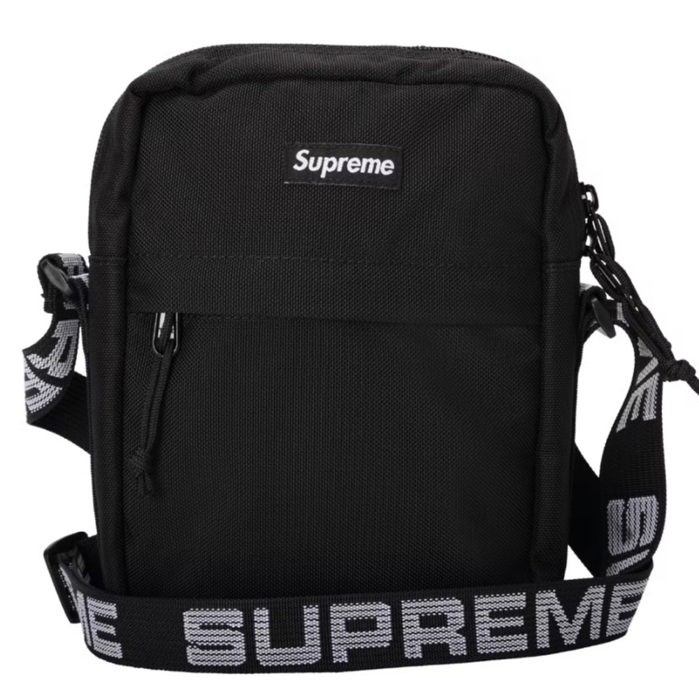 SUPREME CROSSBODY BAG - lightly worn